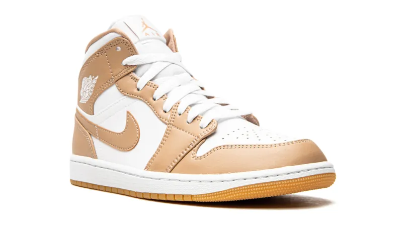 Air Jordan 1 Air Jordan 1 Mid 'Tan Gum'